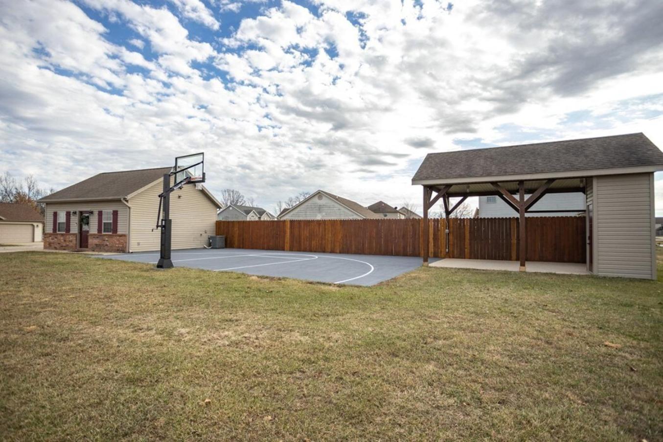 Waynesville Tiny Home With Hot Tub Near Ft Leonard Wood! מראה חיצוני תמונה