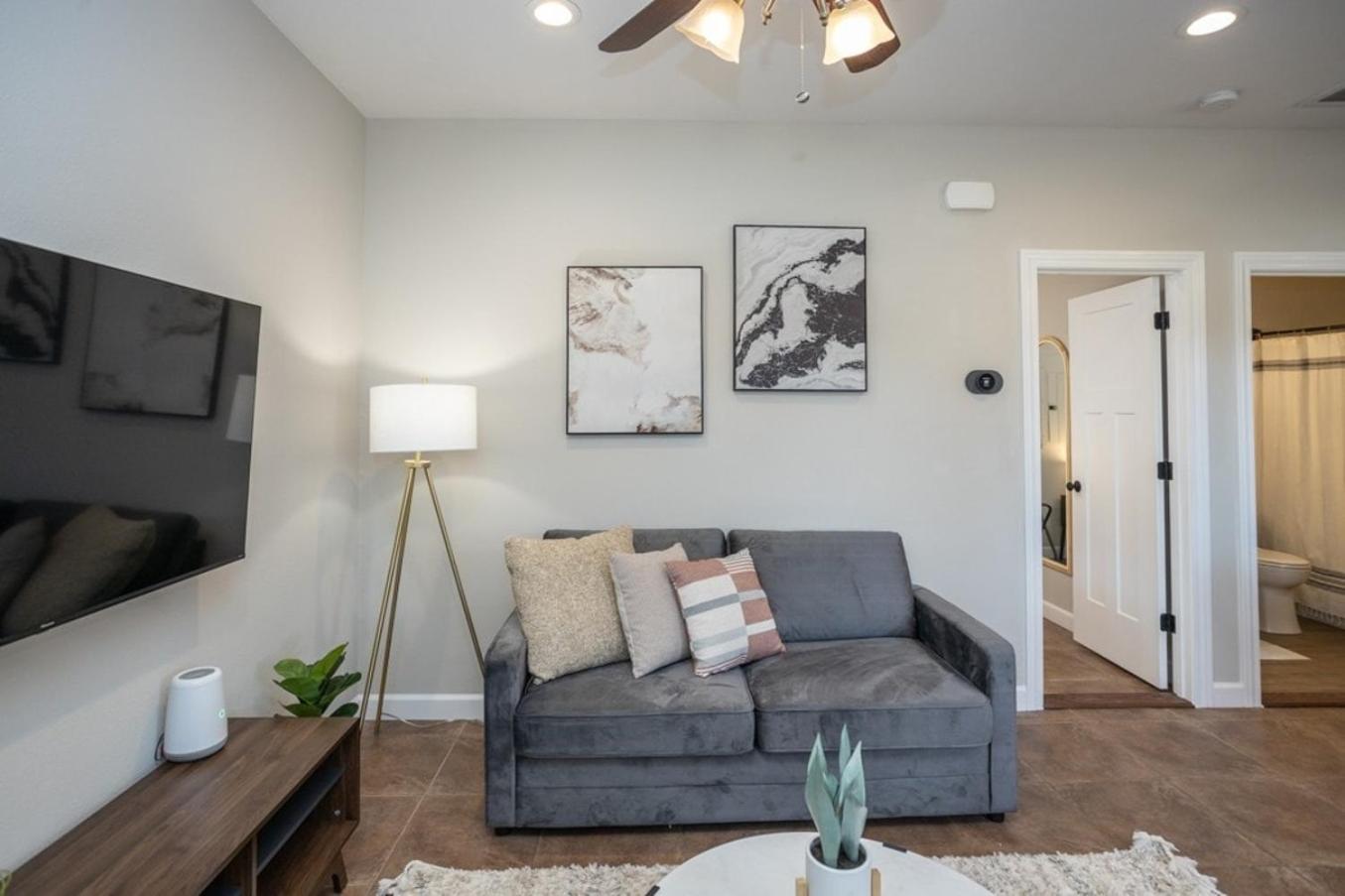 Waynesville Tiny Home With Hot Tub Near Ft Leonard Wood! מראה חיצוני תמונה